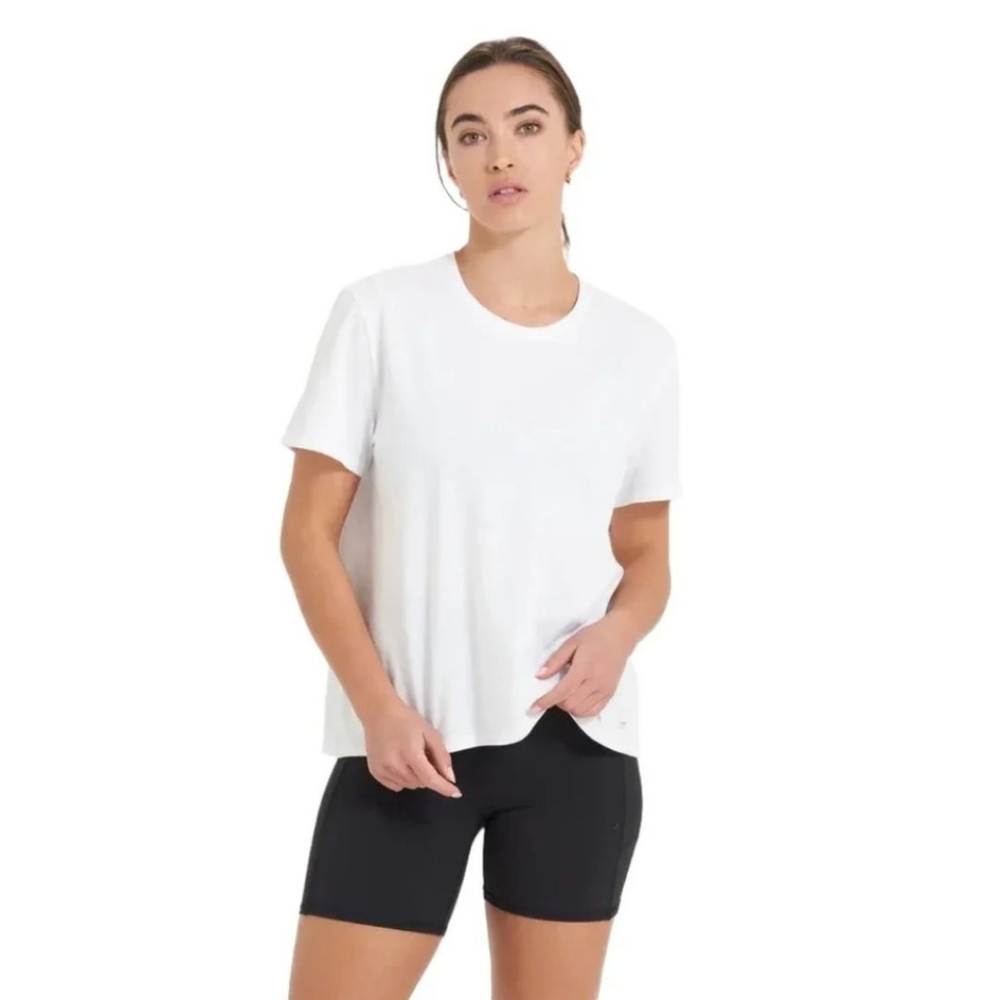 Vuori Womens White Feather Tee-Medium